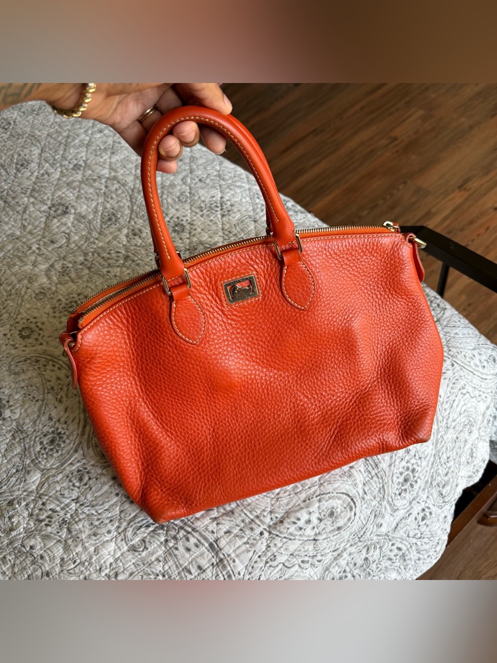 Dooney & Bourke Tote
